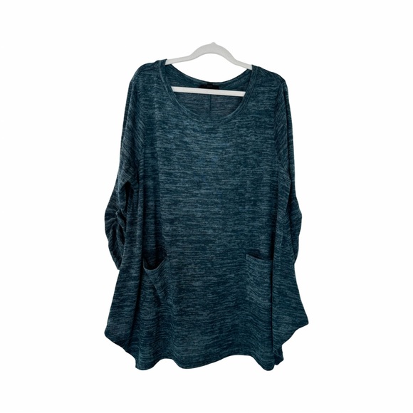 NAÏF velour textured asymmetrical hem 3/4 sleeve sweater size 2X front pockets - Picture 1 of 7